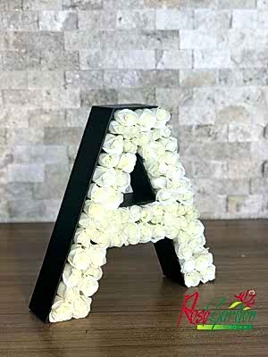 Kişiye Özel Harf Kutuda Güller